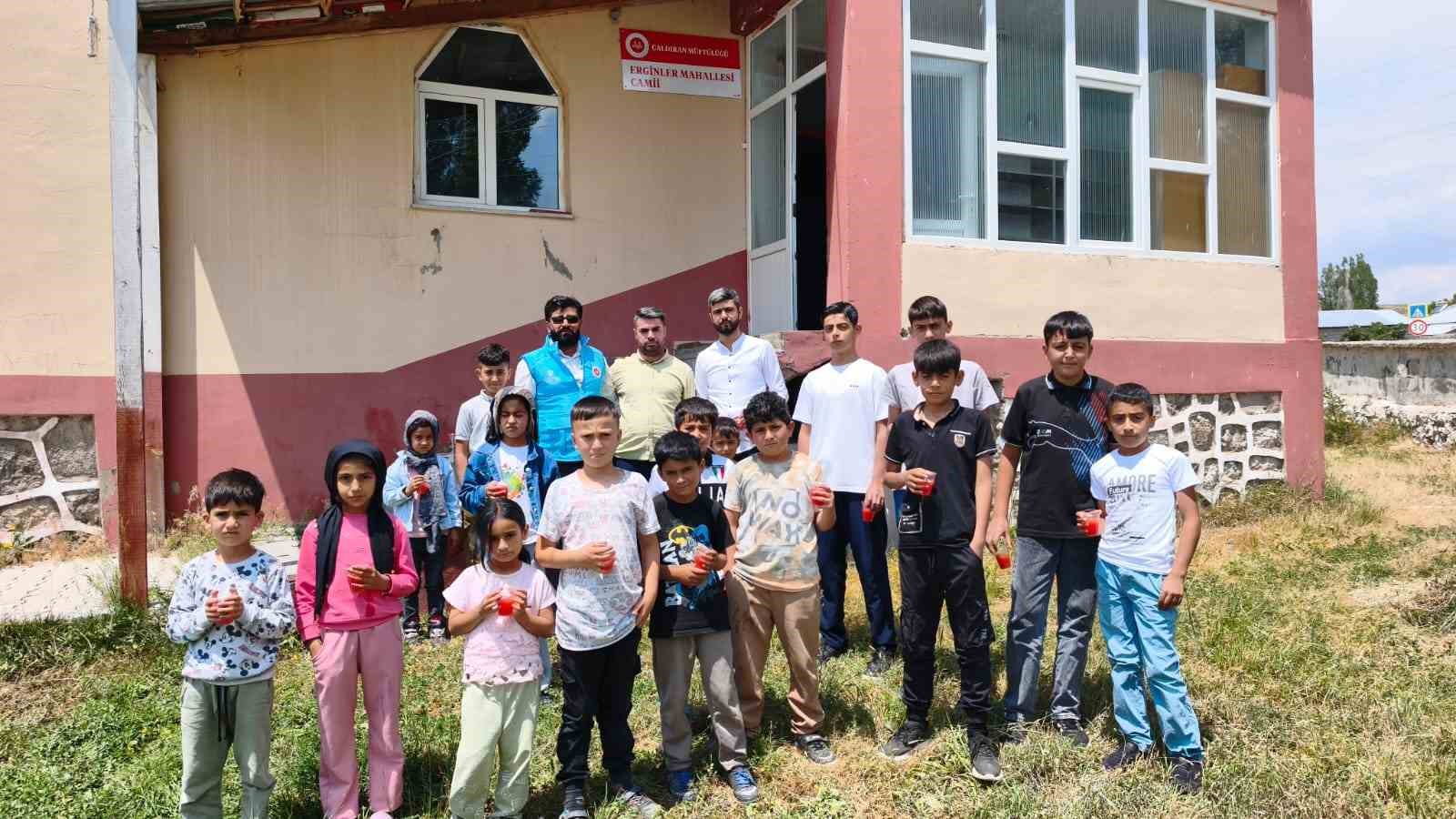 Çaldıran’da gençlik rüzgarı ve "Dondurmacı Hoca" Coşkusu: Yaz Kur’an kursları turnuvalarla renkleniyor