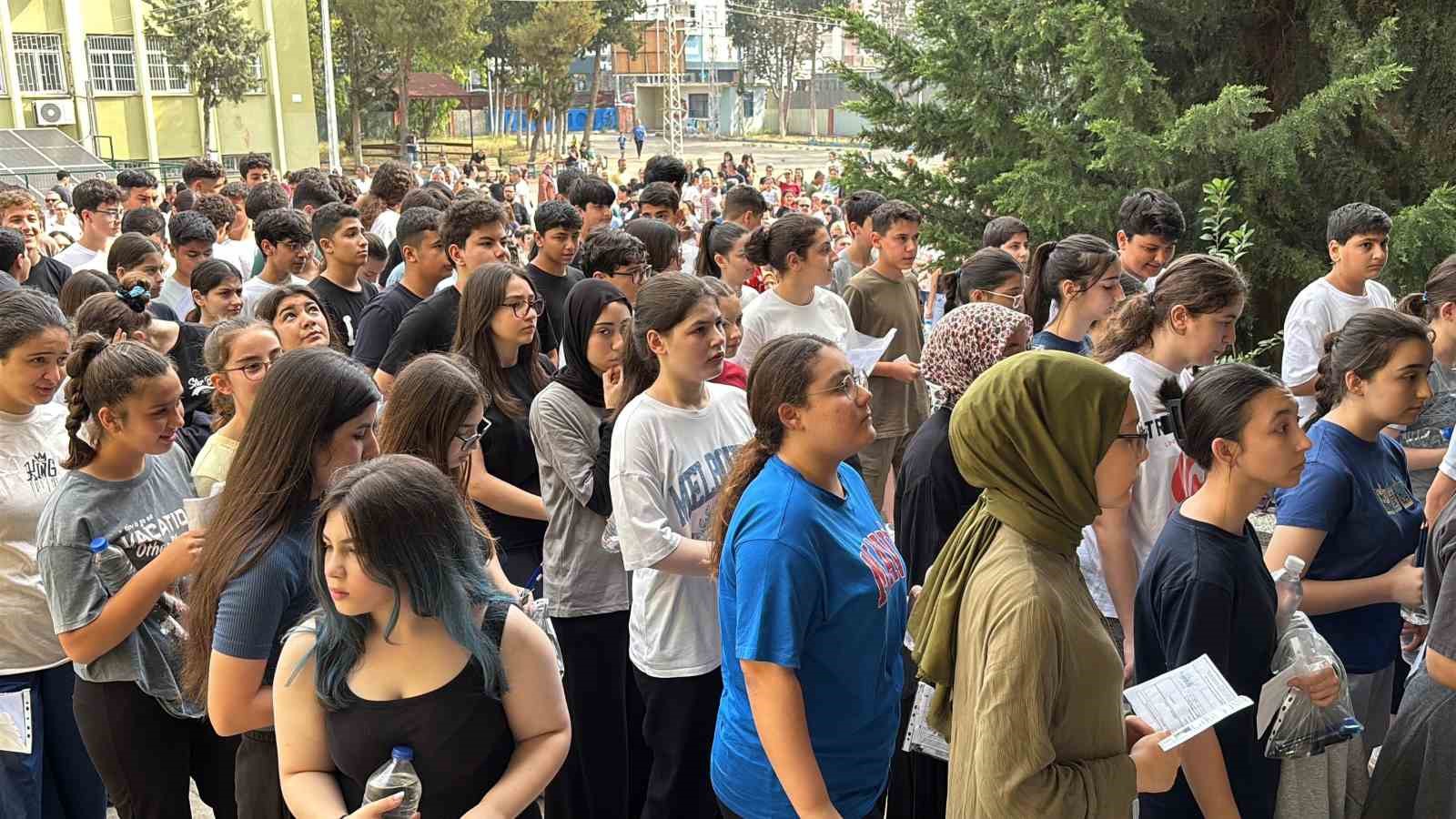 Erzincan LGS’de 3 Türkiye birincisi çıkardı