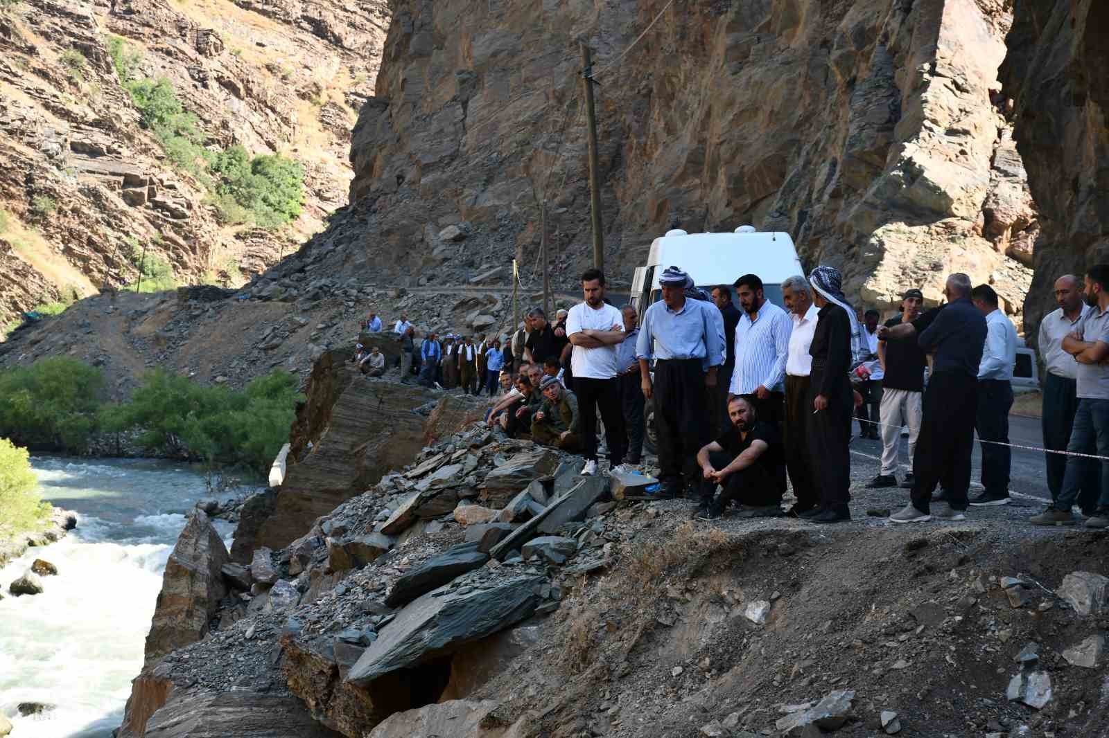 Habur Çayı’nda kaybolan genç için ekipler seferber oldu
