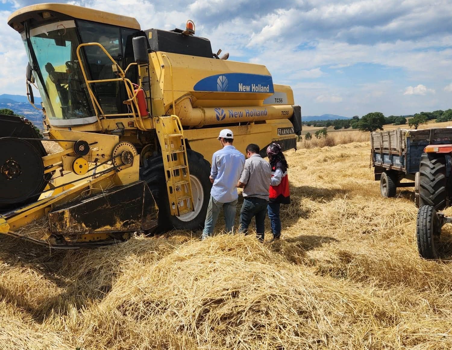 Hisarcık’ta biçerdöver kontrolleri sürüyor