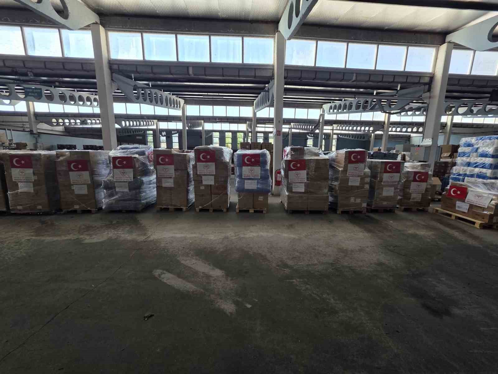 Venezuela’ya 16,4 ton insani yardım malzemesi yola çıktı