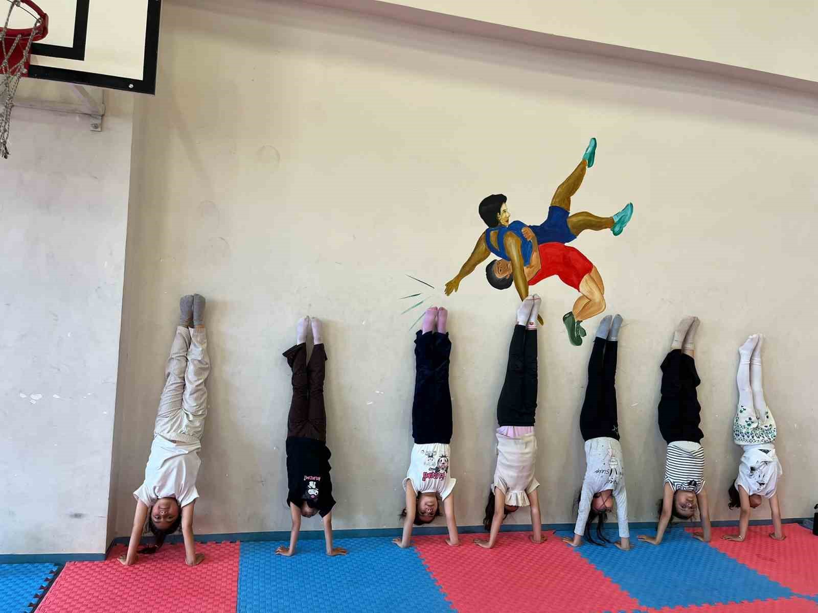 Patnos’ta GSB yaz spor okulları yoğun ilgi görüyor