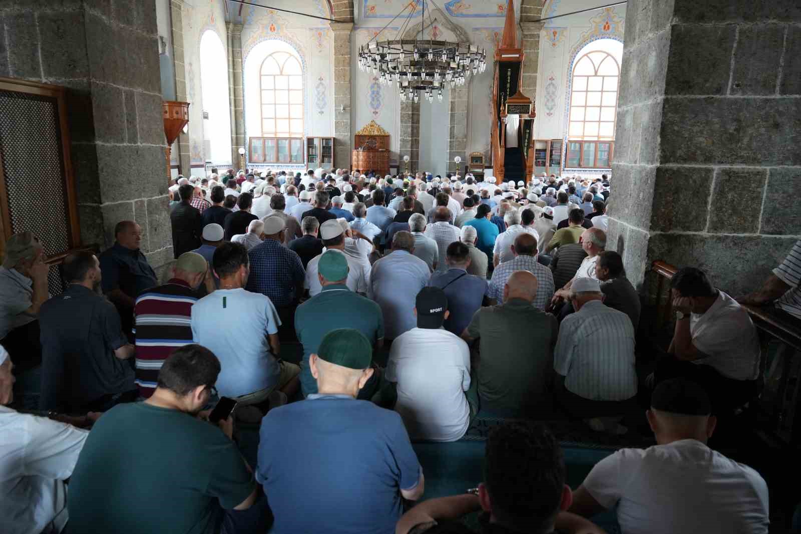 Samsun’da 15 Temmuz şehitleri için Mevlid-i Şerif ve Hatim Duası