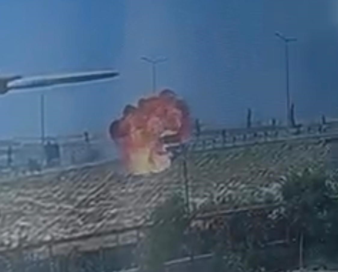 Batman beton mikserinin alev aldığı kaza güvenlik kamerasında