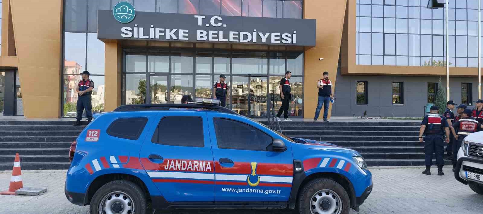 Silifke Belediyesine yönelik ’rüşvet’ soruşturmasında tutuklu sayısı 10’a yükseldi