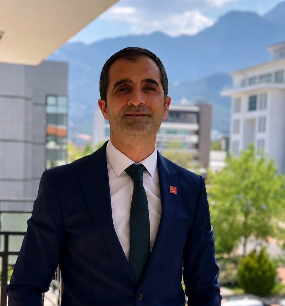 CHP Denizli İl Başkanlığına Ayhan Oran atandı