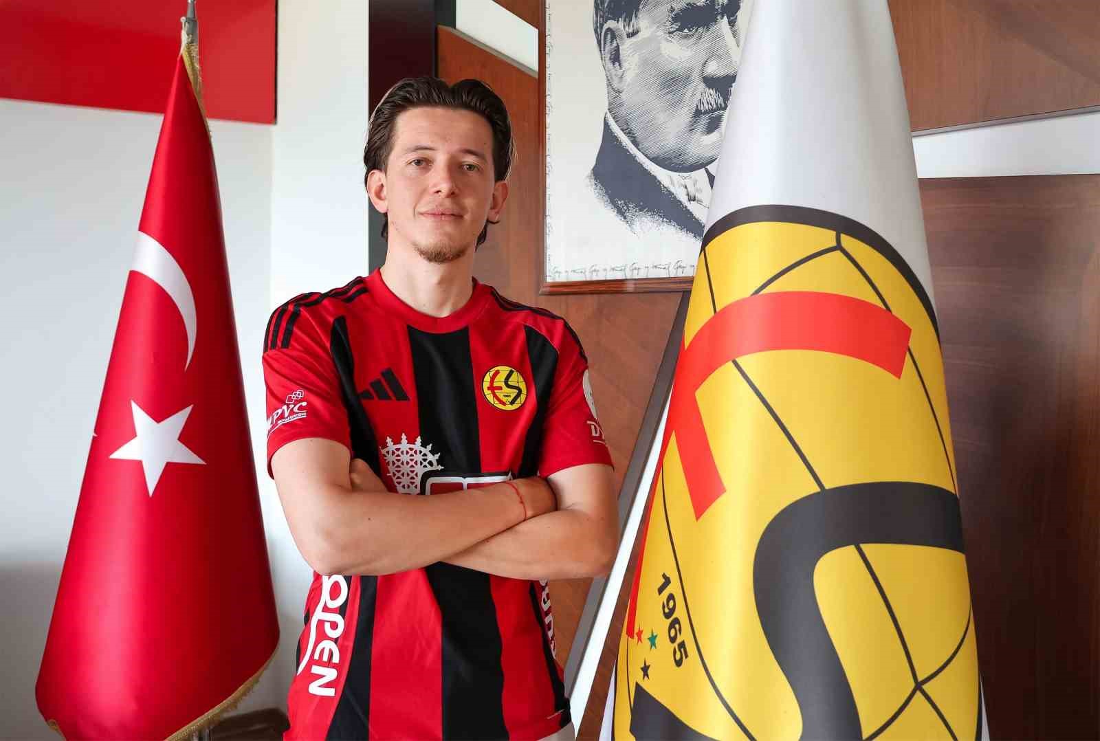 Eskişehirspor’dan hücum hattına takviye