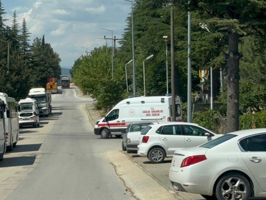 Bilecik’te granit fabrikasında patlama, 1 işçi yaralandı