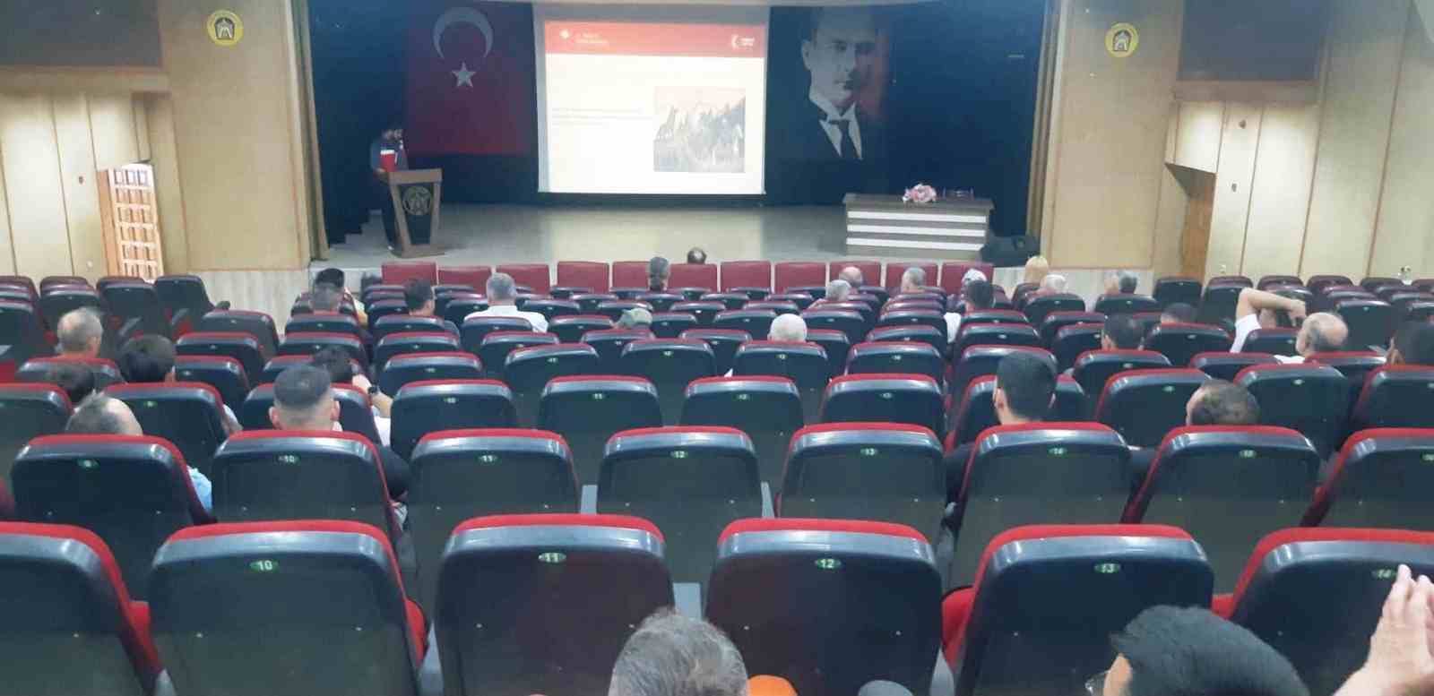 Tavşanlı’da denetimli serbestlik yükümlülerine hayvan sevgisi ve hakları eğitimi