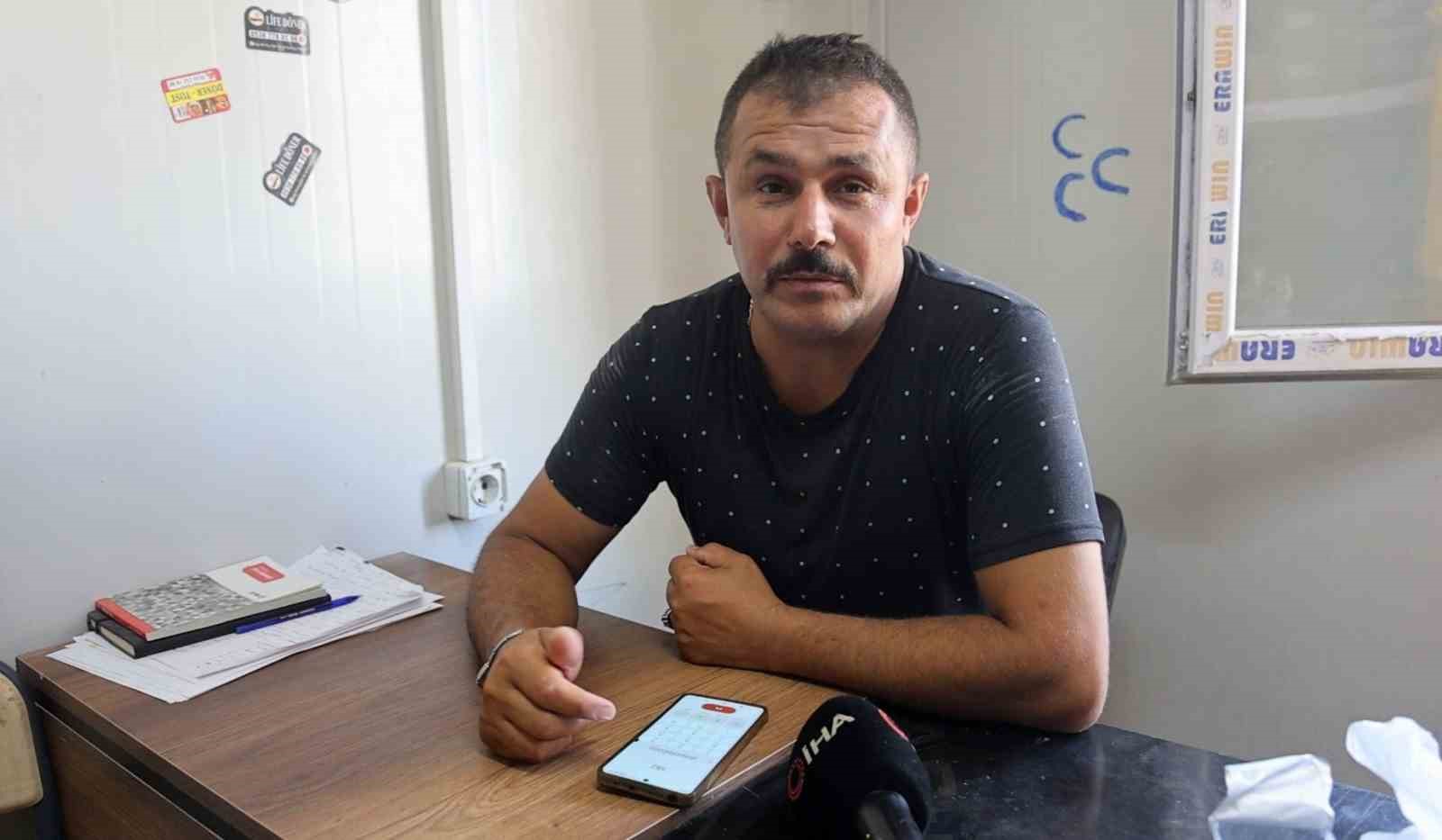 40 aydır yaşadığını kanıtlamaya çalışan adam ‘Gözün aydın’ sözleriyle müjdeli haberi aldı