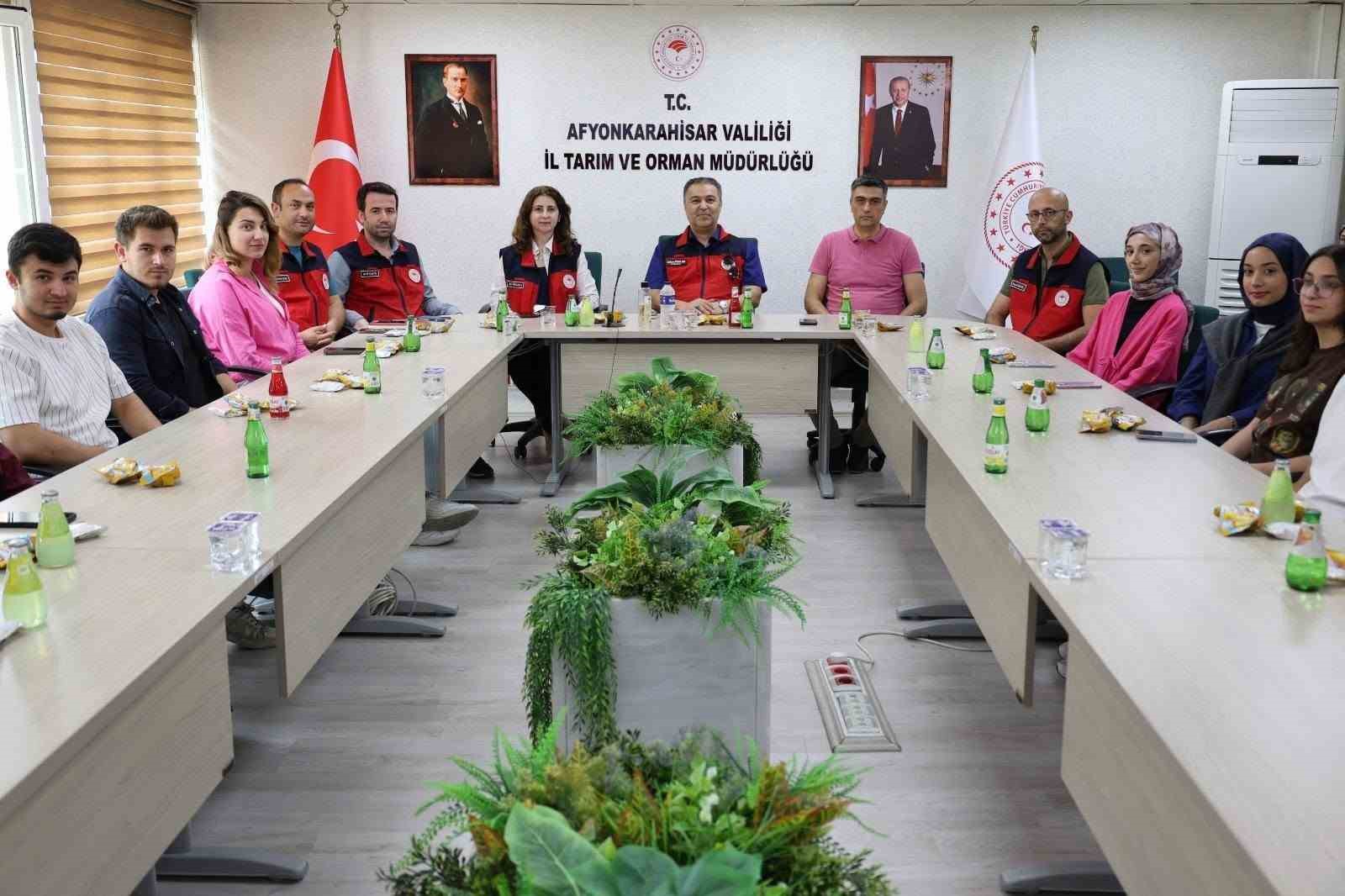 Stajyer öğrencilere kurum tanıtımı yapıldı