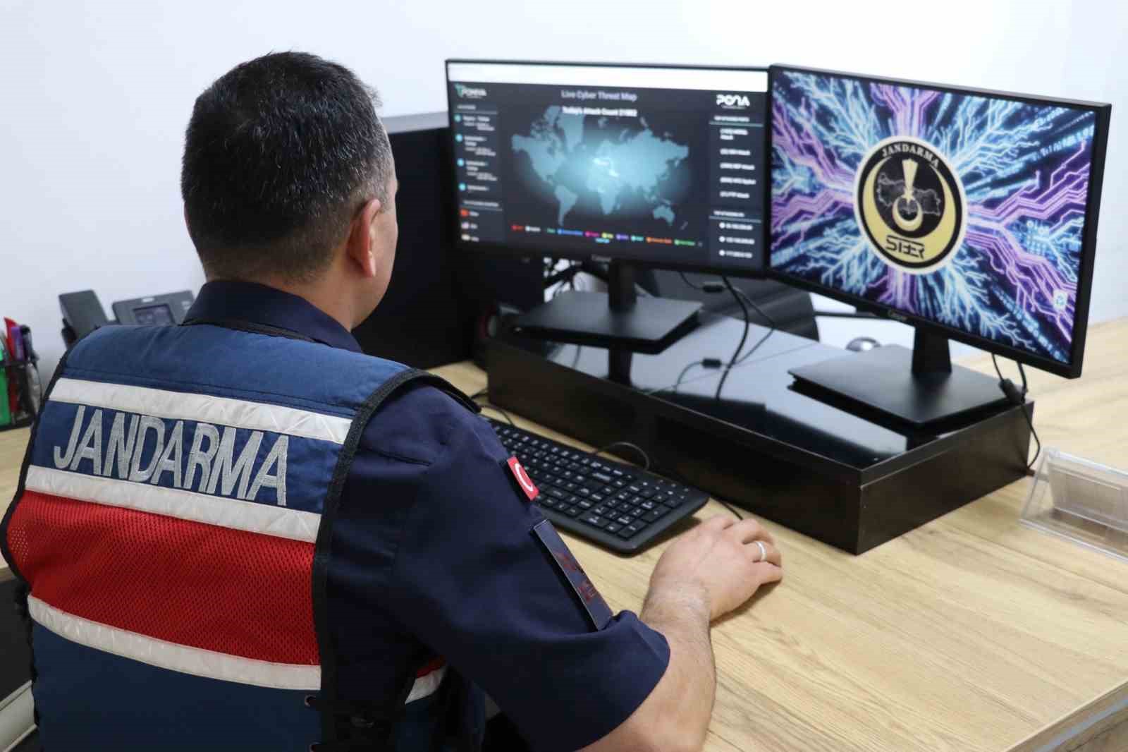 Gaziantep’te siber dolandırıcılık şüphelisi 13 şahıs tutuklandı