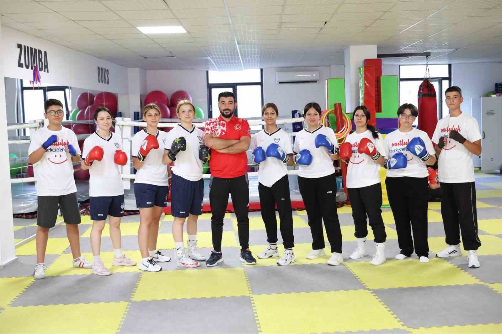 Denizlili boksörler Türkiye Yıldızlar Boks Şampiyonası’nda mücadele edecek