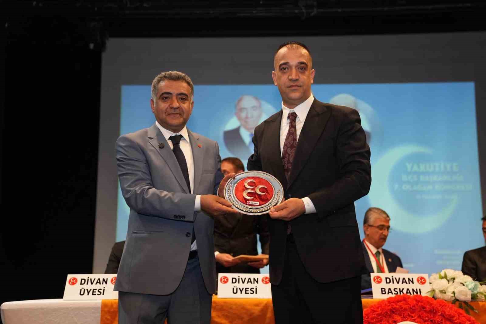 MHP Yakutiye ilçe kongresi yapıldı: Sinan Demir yeniden başkan