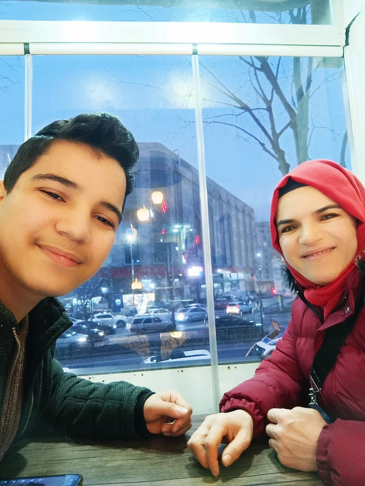 Arnavutköy’de aile dehşetinin ardından cenazeler Adli Tıp Kurumu’ndan alındı