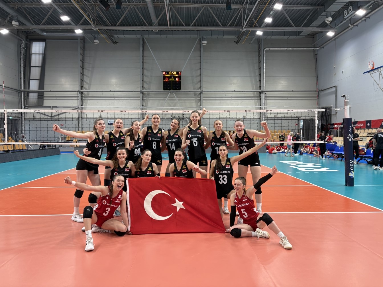 18 Yaş Altı Milli Kadın Voleybol Takımı finalde