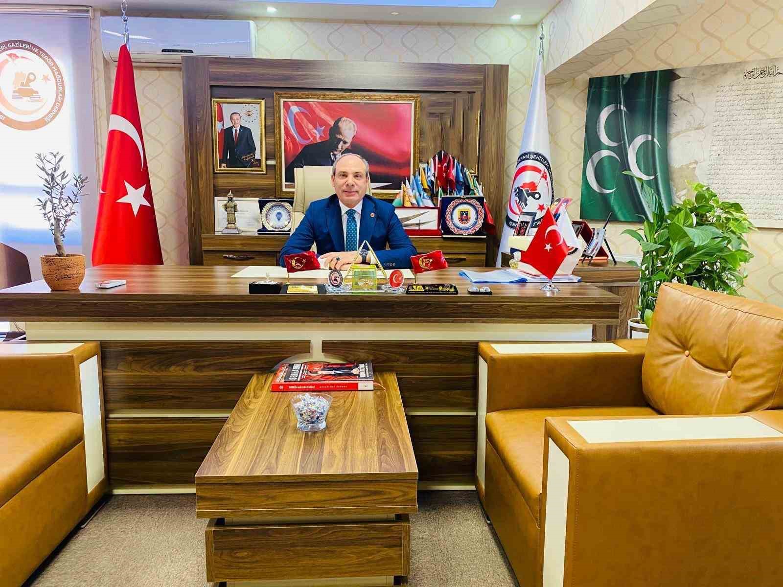 Gündüz: "Şehit ve gazi aileleri olarak her zaman kahraman jandarma teşkilatımızın ve kahraman komutanımızın yanındayız"