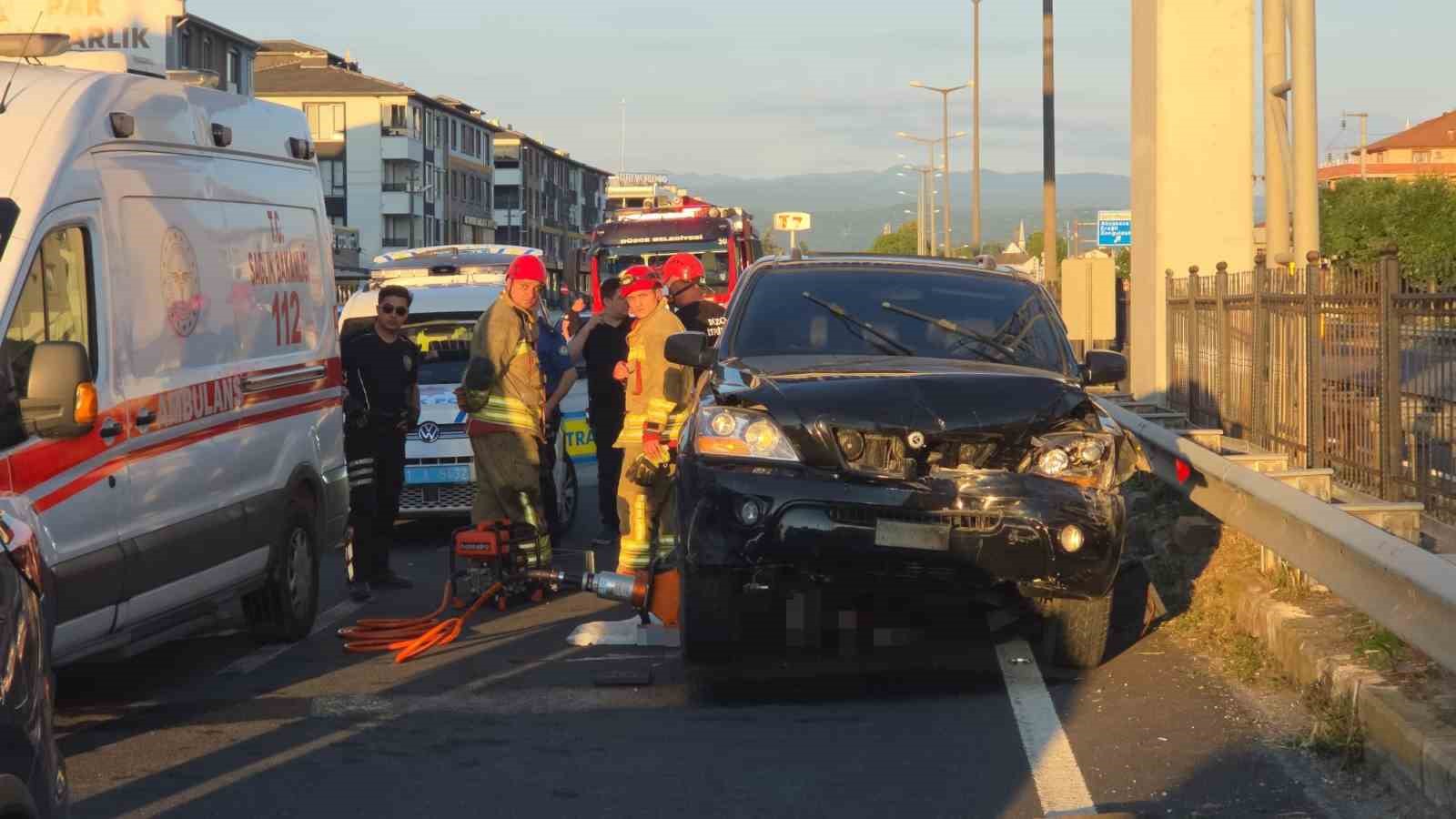 Düzce’de zincirleme kaza: 1 ölü, 1 yaralı