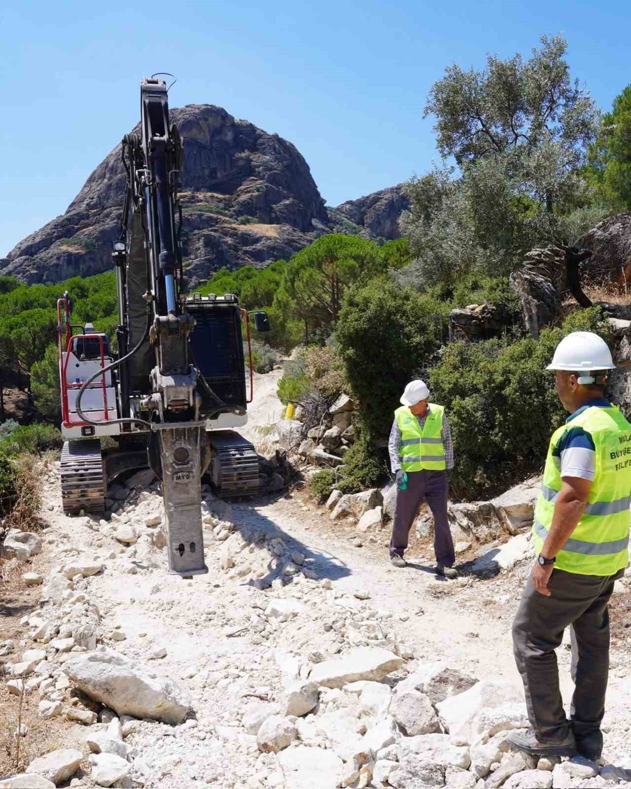 Milas’ta 75 yıllık içme suyu altyapısı yenileniyor