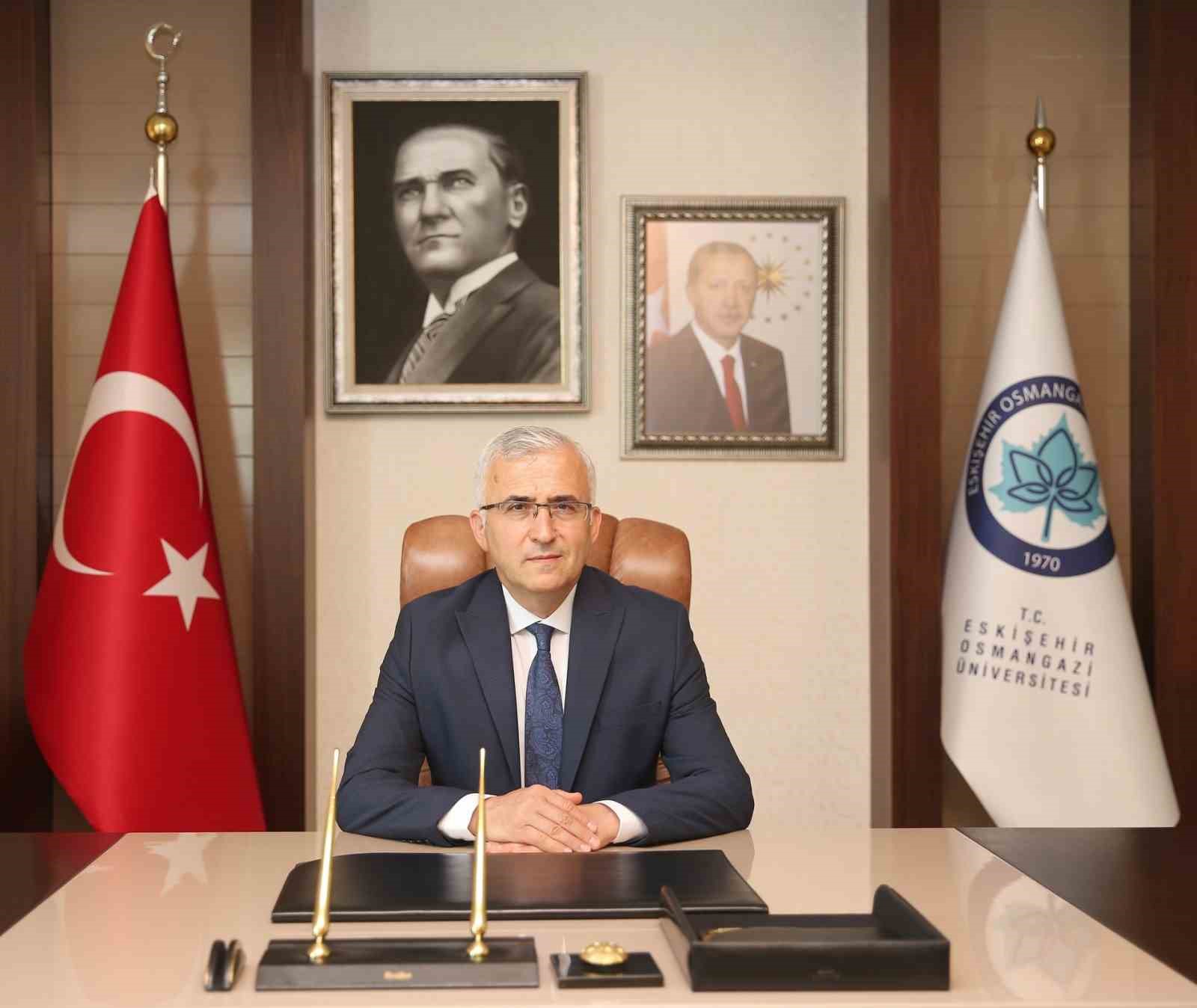 Prof. Dr. Kamil Çolak, "15 Temmuz 2016 gecesi yaşananları asla unutmamalıyız"