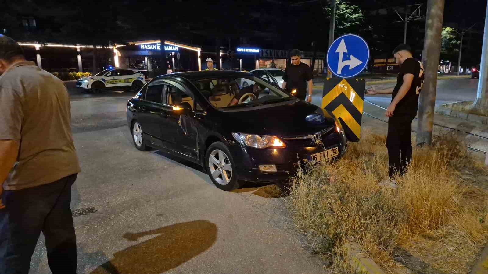 Eskişehir’de otomobil ile ticari taksi çarpıştı