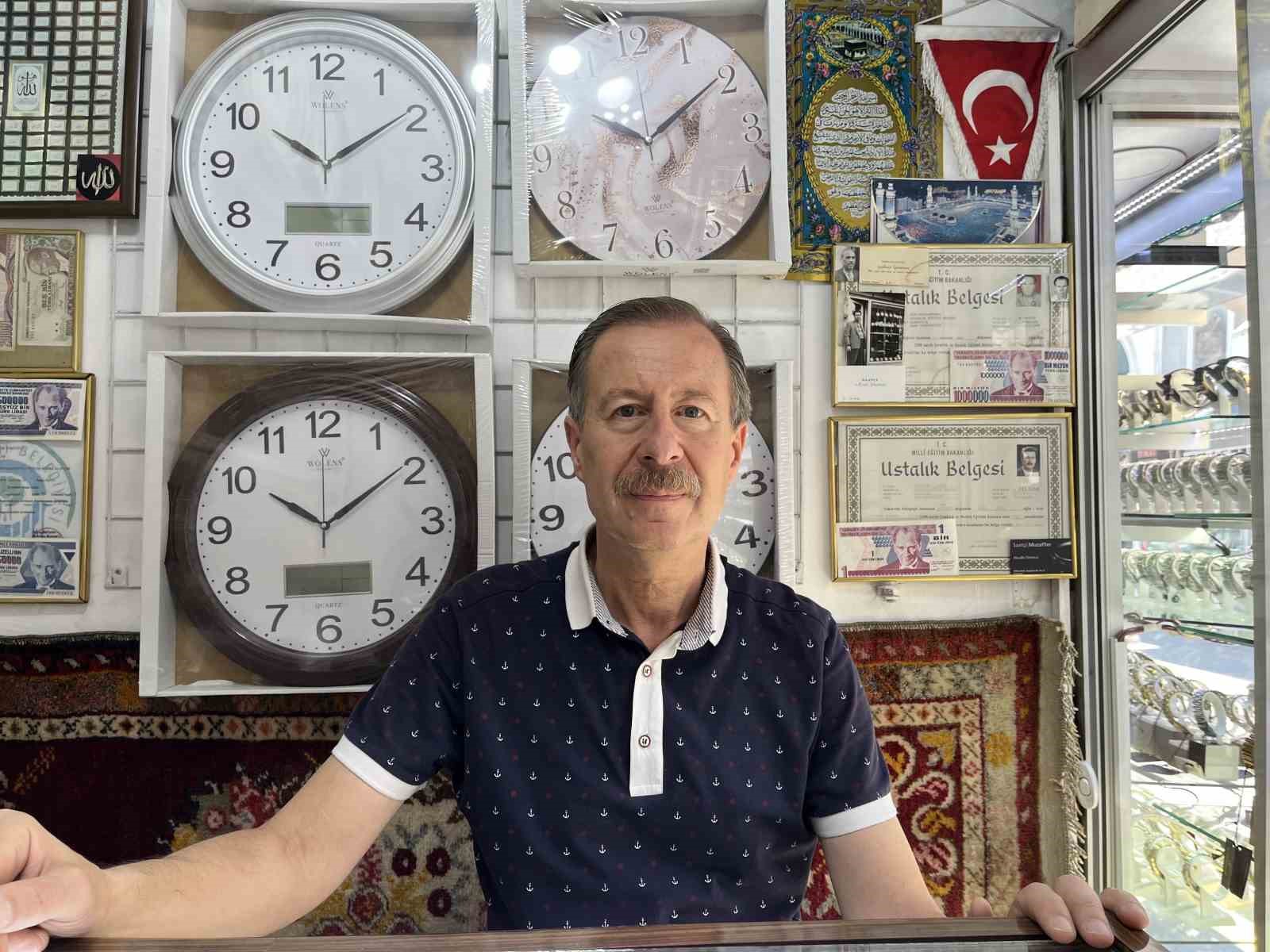 Saat tamirciliği teknolojiye yenik düşüyor