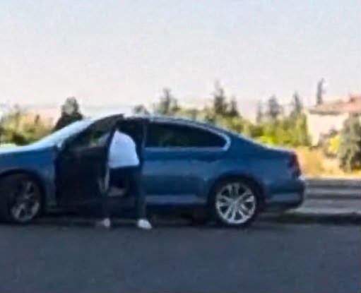 Eskişehir’de otomobil içindeki kadını "Aldattın" diyerek darp etti