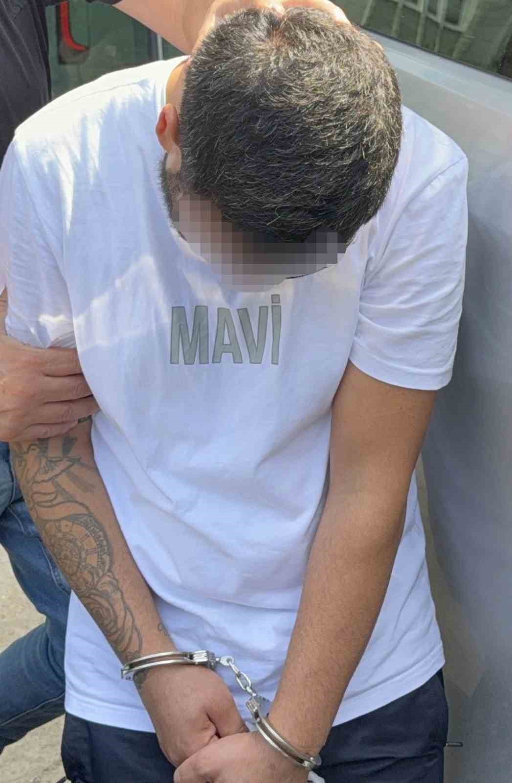 Uyuşturucu ticaretinden tutuklandı