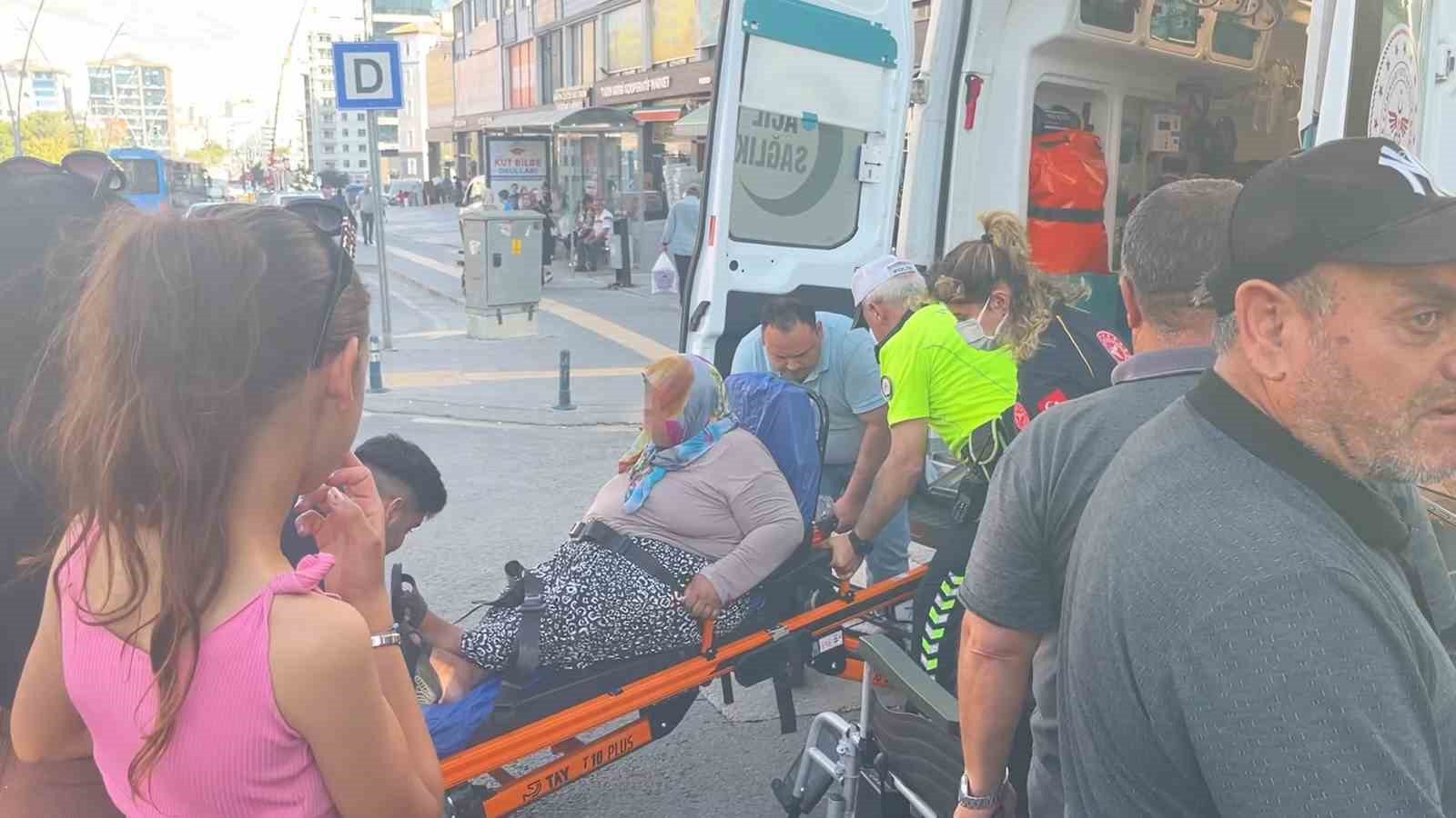 Niğde’de otomobil yaya geçidinde engelli vatandaşa çarptı