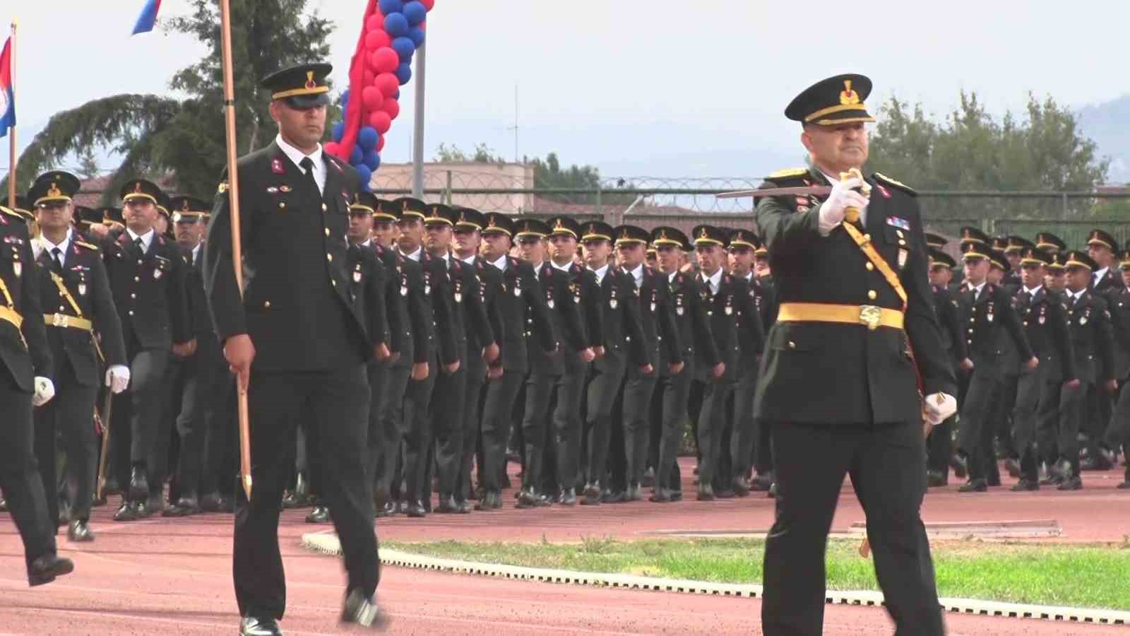 Işıklar Jandarma Astsubay Meslek Yüksekokulu’nda mezuniyet coşkusu