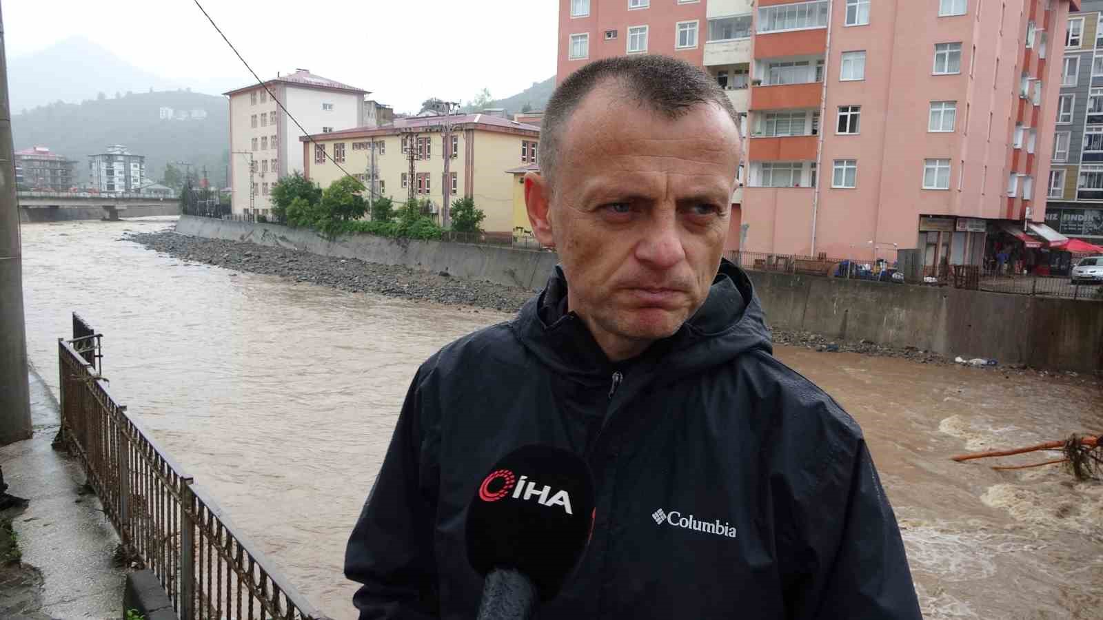 Keşap Belediye Başkanı Arışan: "Kayıp 2 kişiyi arama kurtarma çalışmaları devam ediyor"