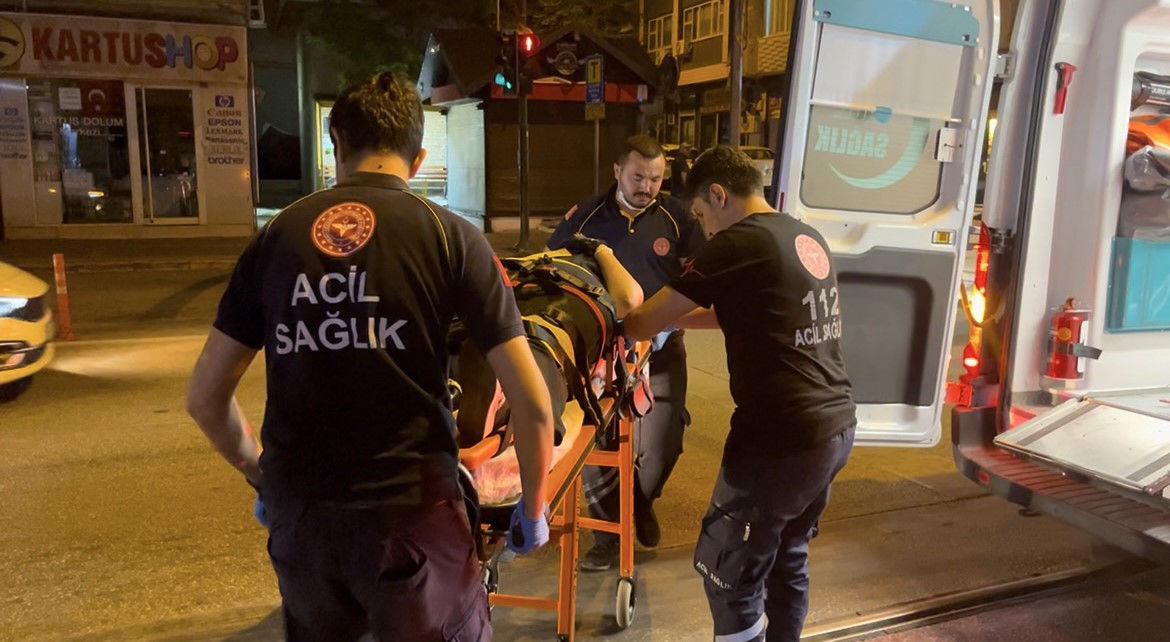 Bursa’da motosiklet devrildi: Kadın sürücü yaralandı