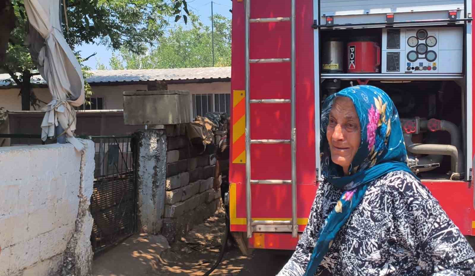 Uzaklaştırma kararını duyan yaşlı adam evi yakmaya çalıştı, karısı 10’uncu kez şikayetçi oldu