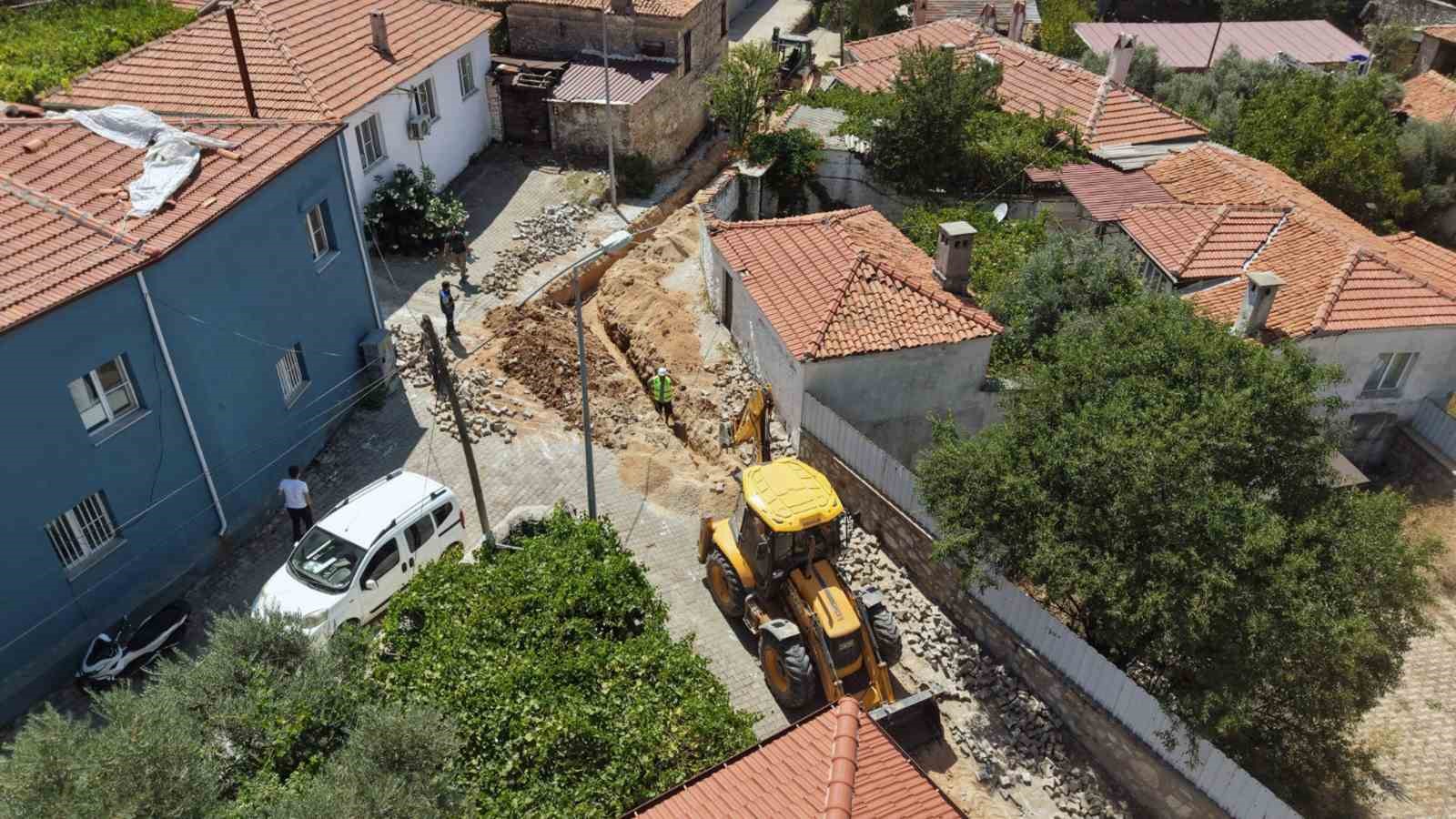 Menteşe Yerkesik’te 4 kilometrelik su isale hattı yenileniyor