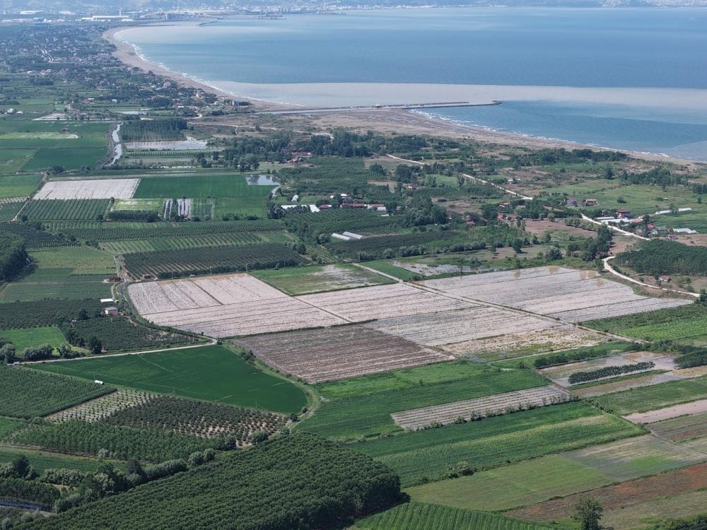 Samsun’da sağanaktan 30 mahalle etkilendi