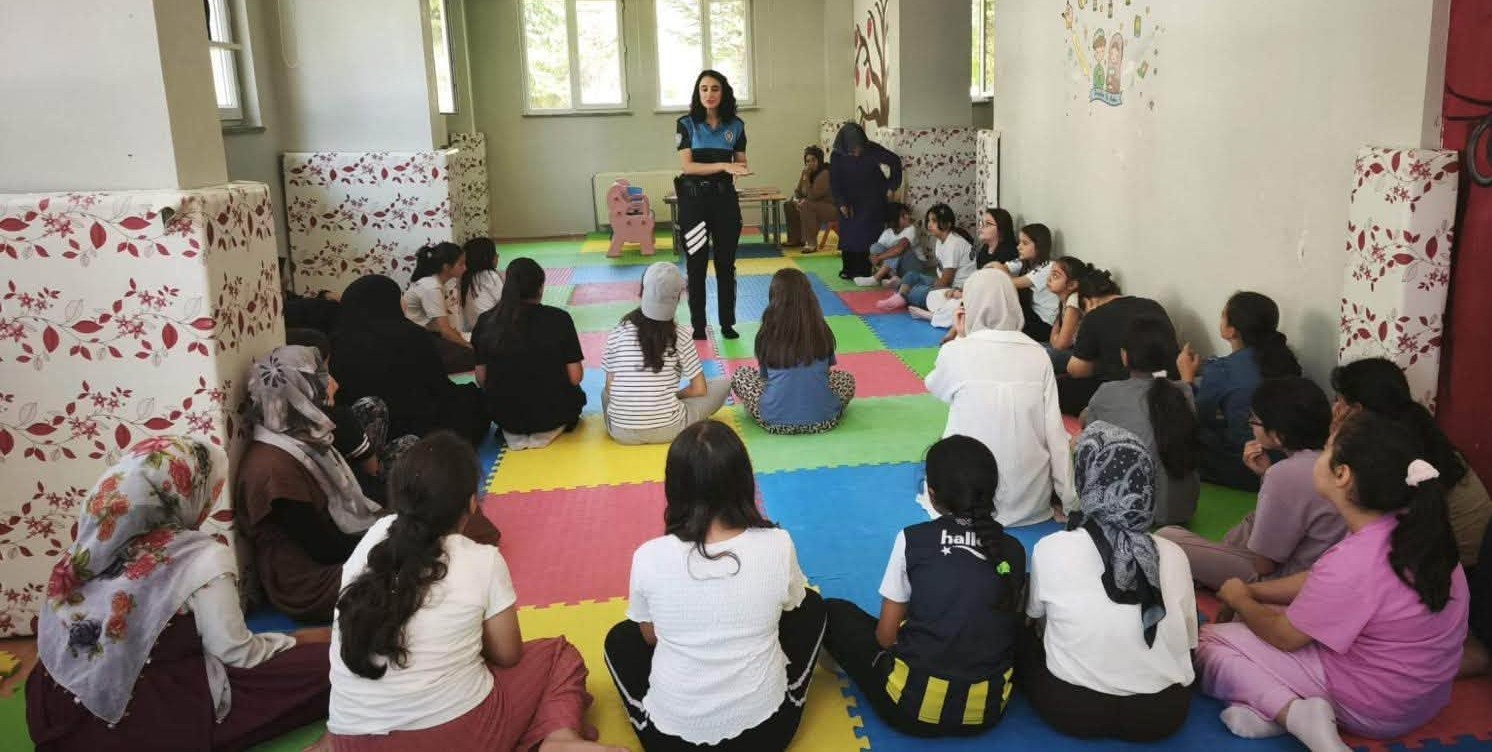 Erzincan’da Kur’an kurslarında bin 215 öğrenciye güvenlik eğitimi