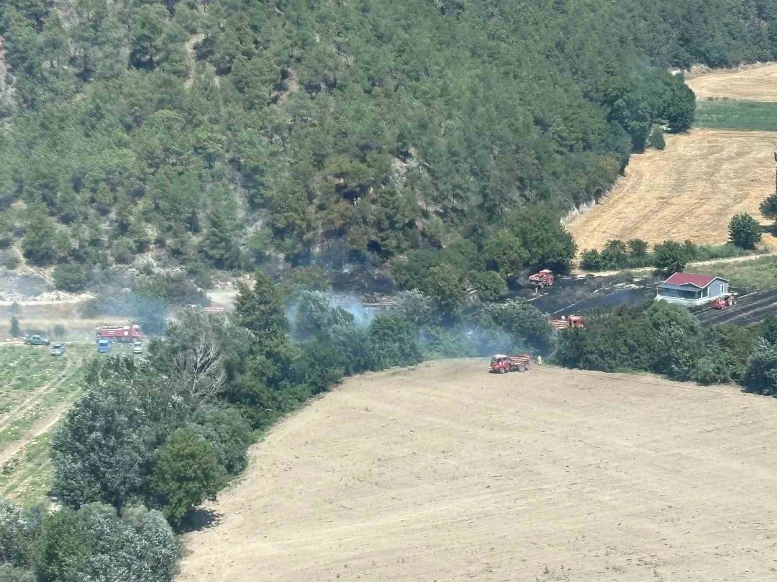 Bilecik’te ormanlık alanda yangın çıktı