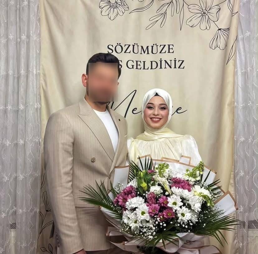 Ankara’daki minibüs kazasında hayatını kaybeden genç öğretmen son yolculuğuna uğurlandı