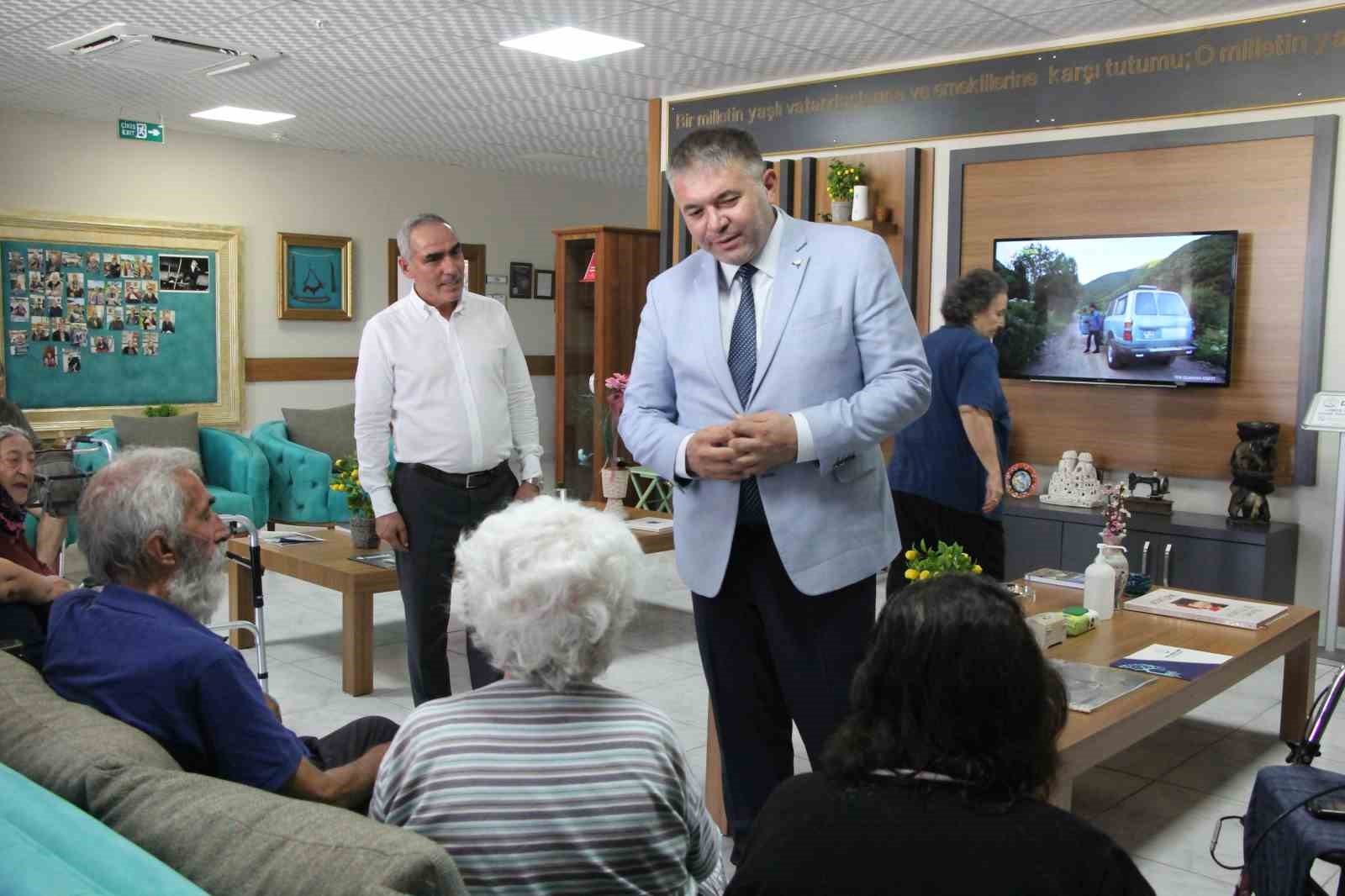 Mersin’de yaş almış vatandaşlarla gönül buluşması