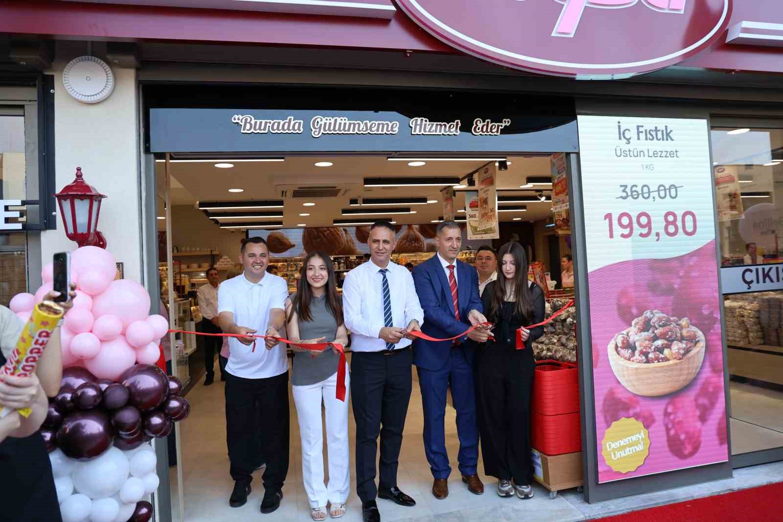 40 yıl önce aile işletmesi olarak başladı bugün 133. şubesini açtı