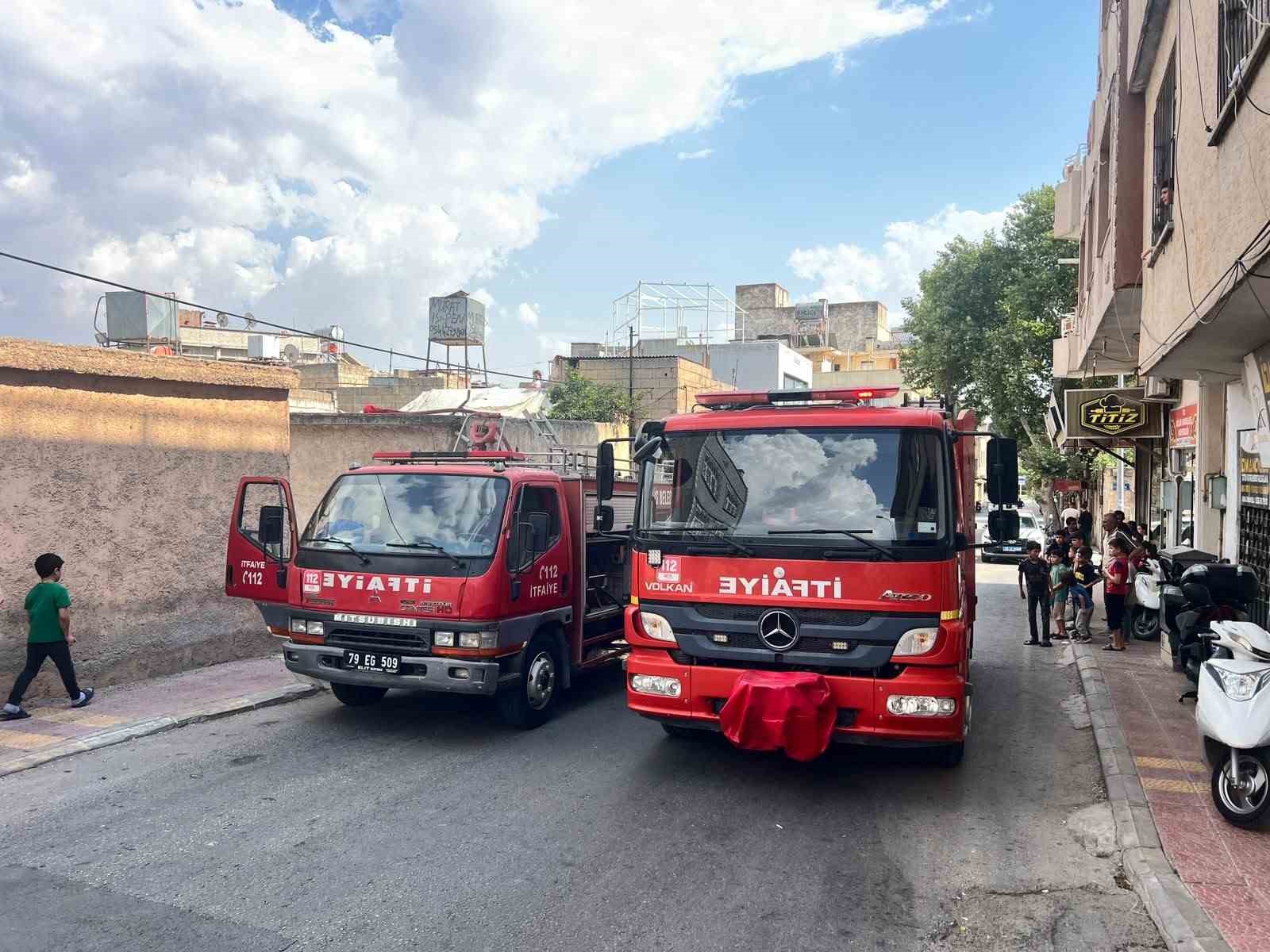 Kilis’te metruk evde yangın