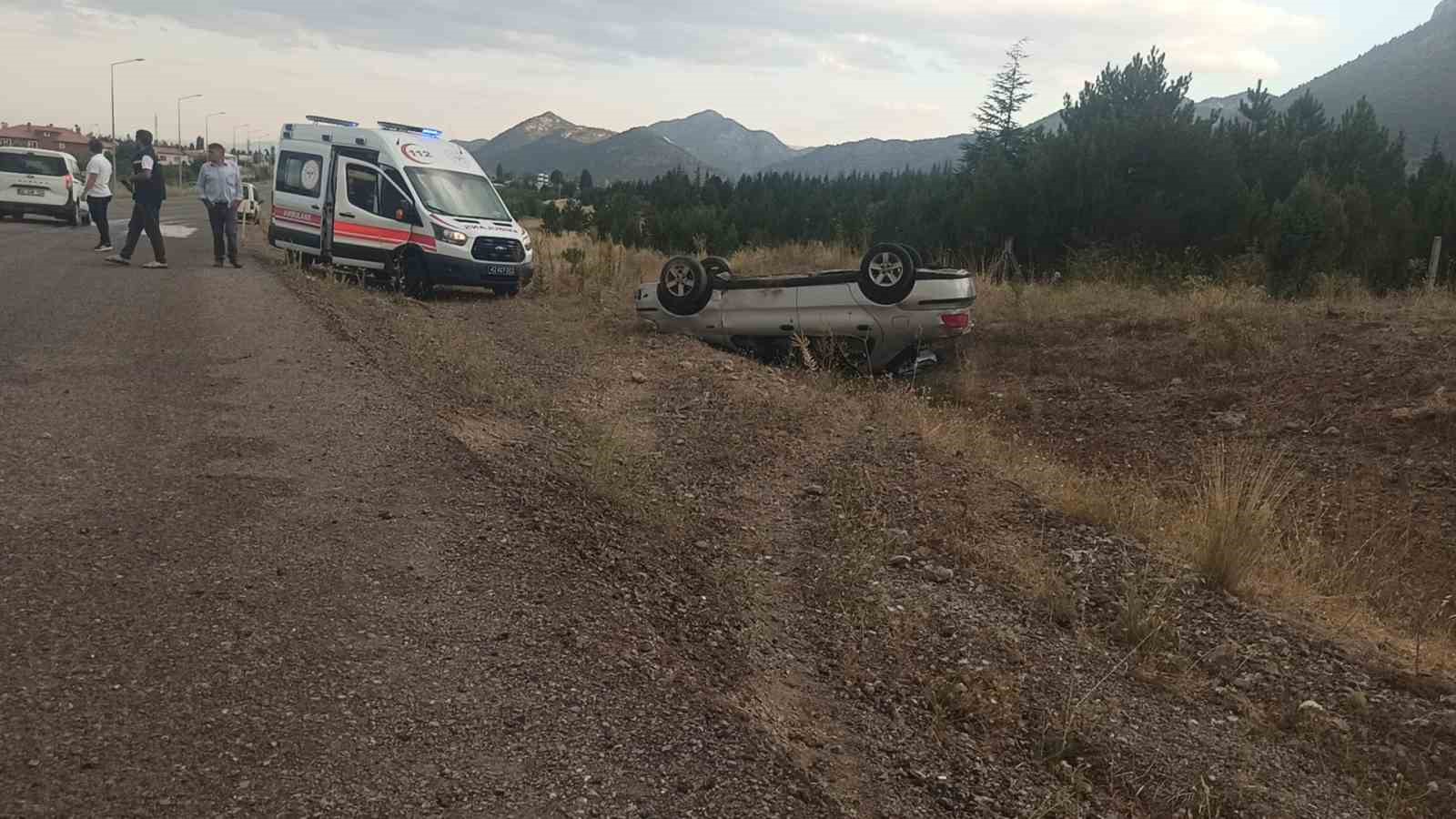 Hastaneden çıktı, dakikalar sonra kaza yaptı