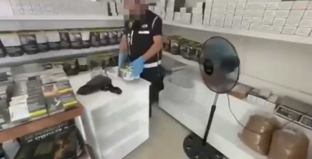 Kayseri’de 13 bin adet makaron ve 2 bin 10 paket kaçak sigara ele geçirildi