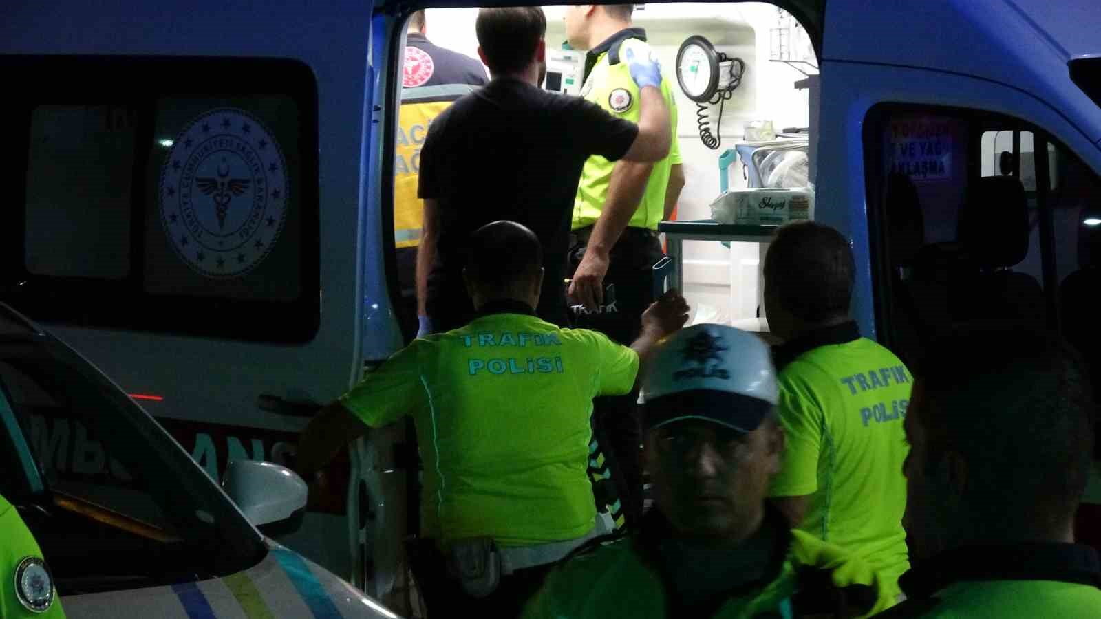 Malatya’da ekip aracı ile otomobil çarpıştı: 2’si polis, 3 yaralı