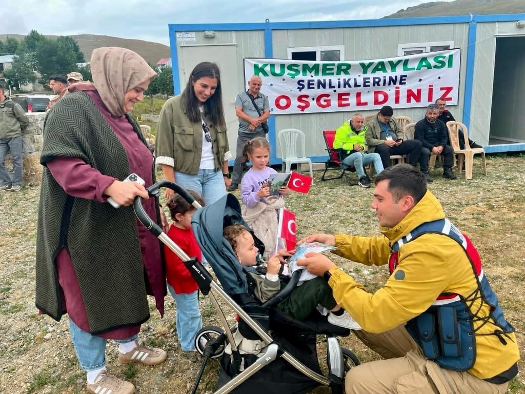 Bayburt’ta yayla şenliğinde 763 kişiye güvenlik bilgilendirmesi