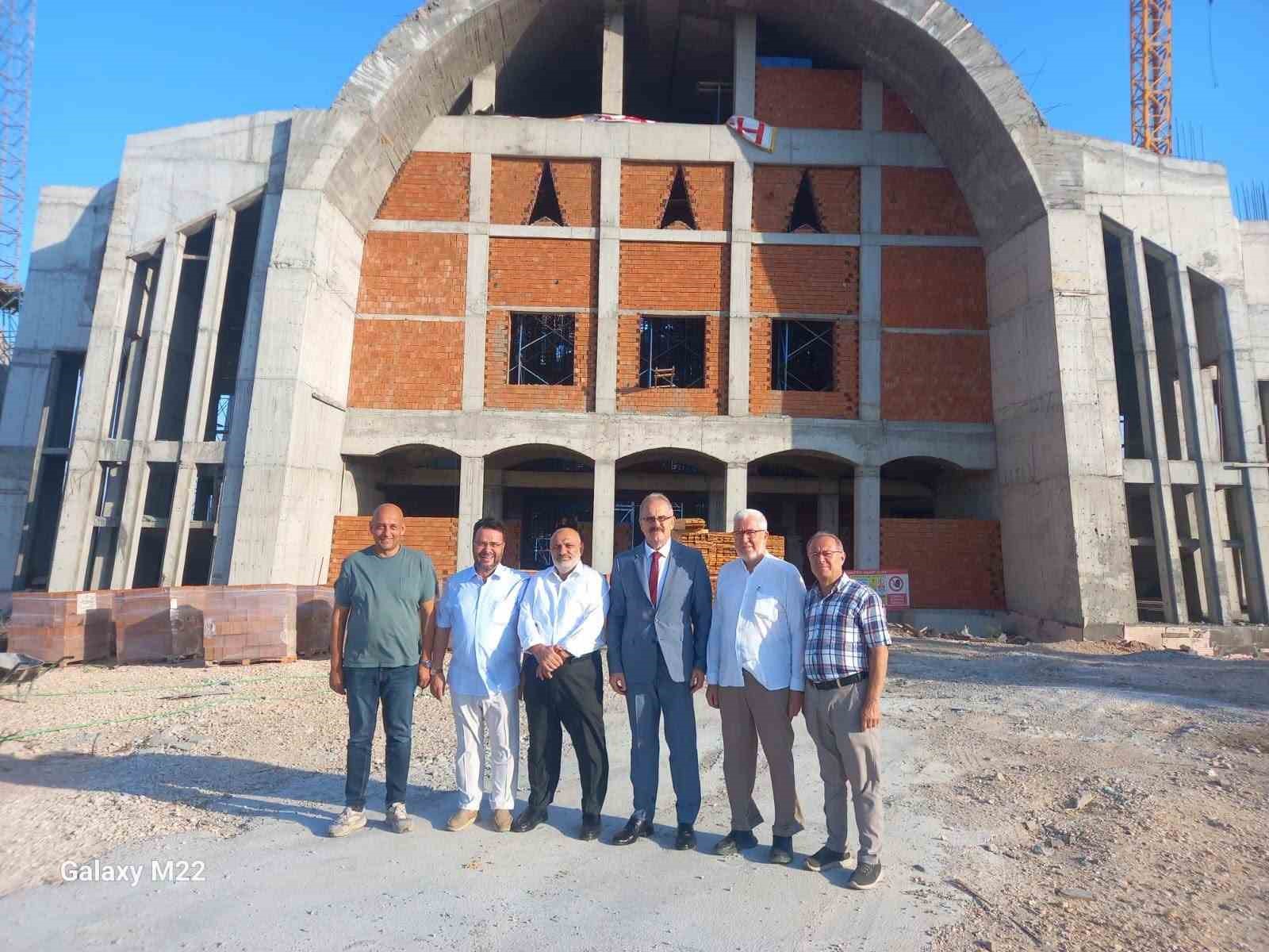 Bandırma’da Üniversite Camii projesi yerinde incelendi
