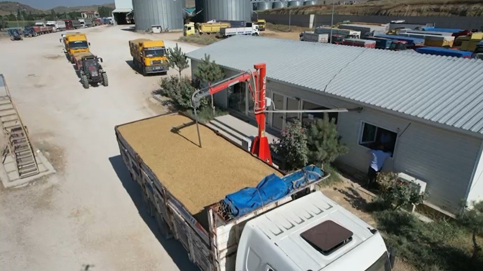 Bakan Yumaklı: "Üreticilerimize yaklaşık 120 milyar liralık ödeme yaptık"