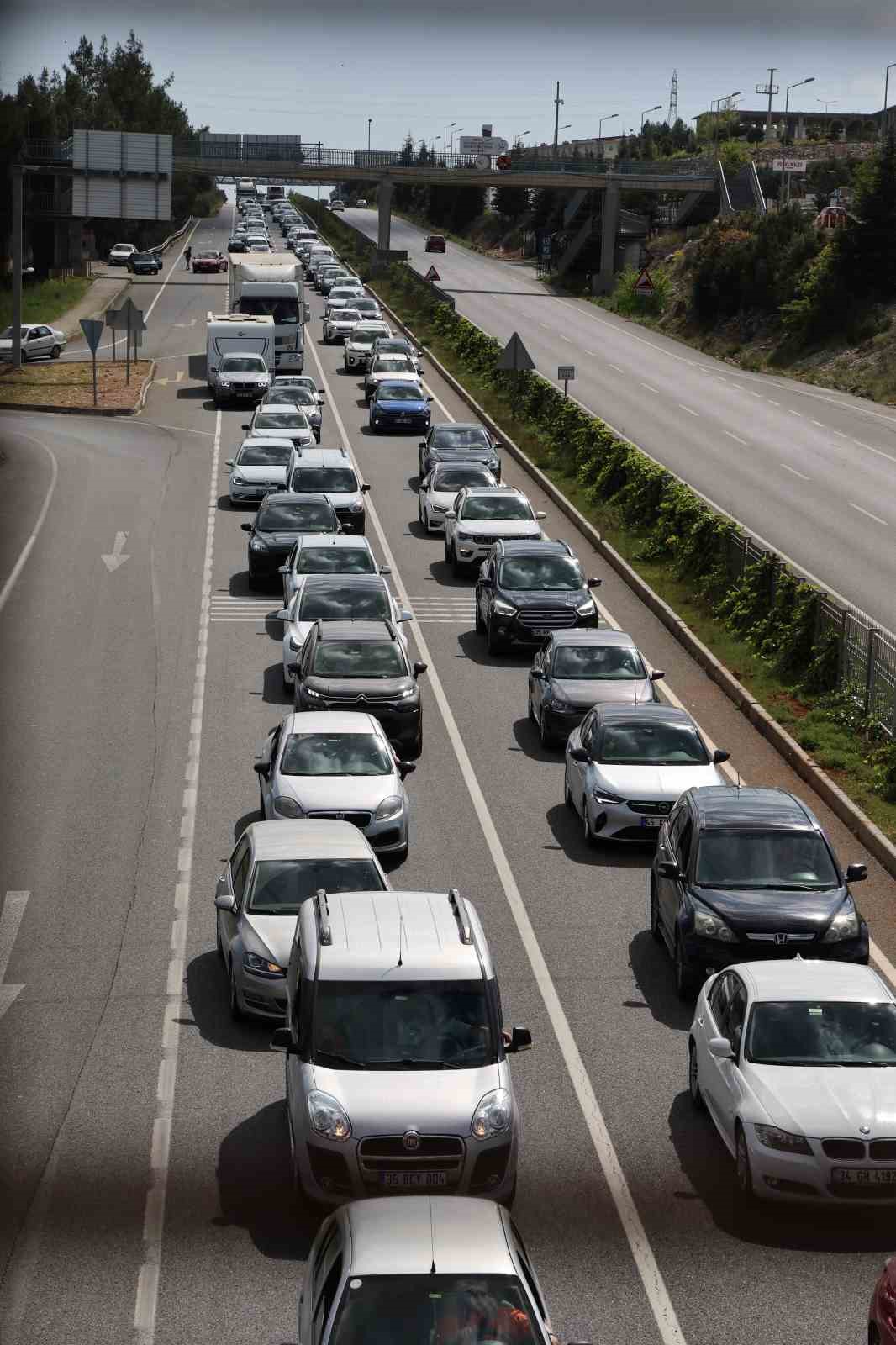 Muğla’da Temmuz ayında 4 bin 177 araç trafiğe kaydedildi