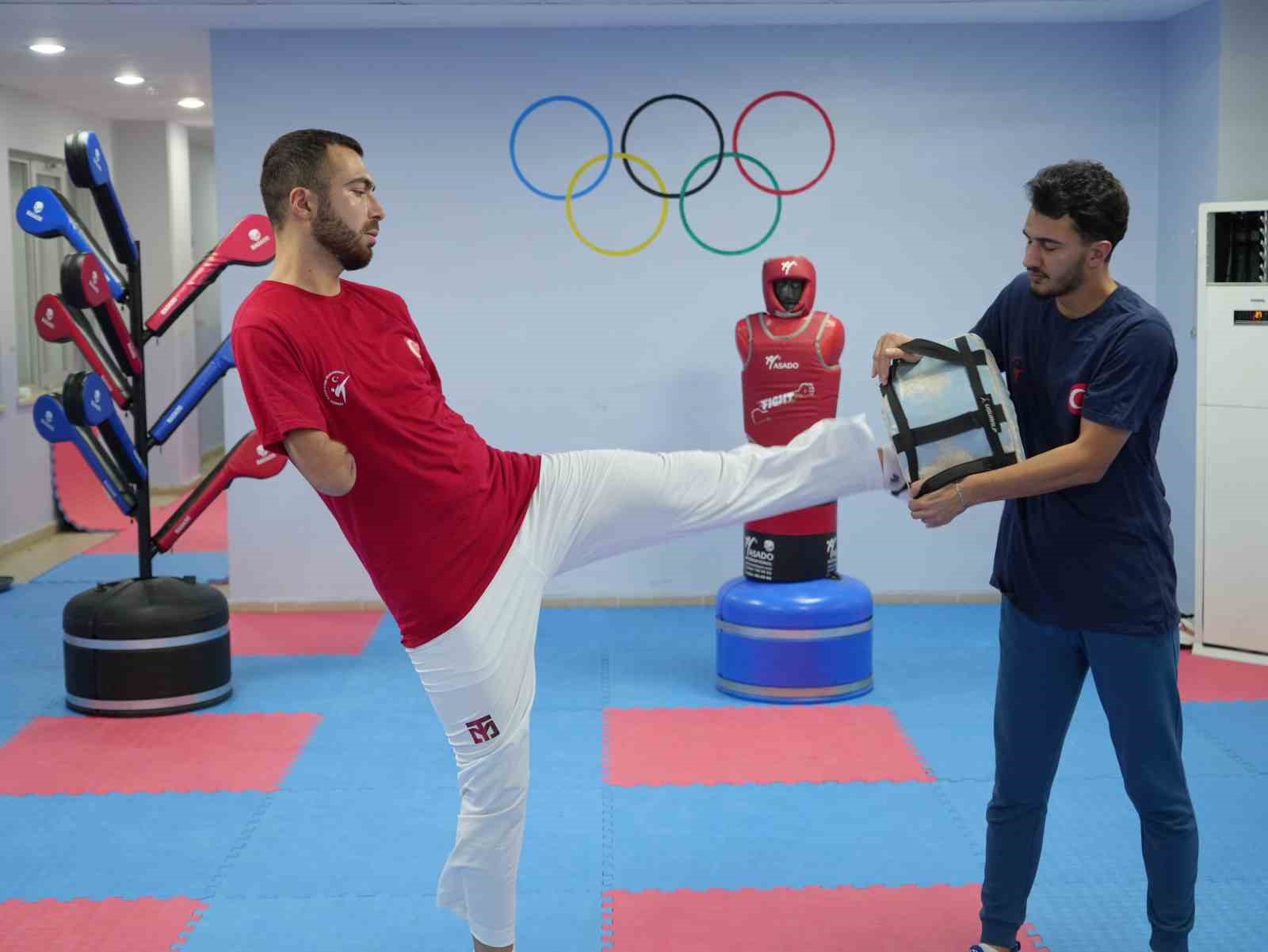 Yanlış girdiği binada, Avrupa şampiyonu oldu