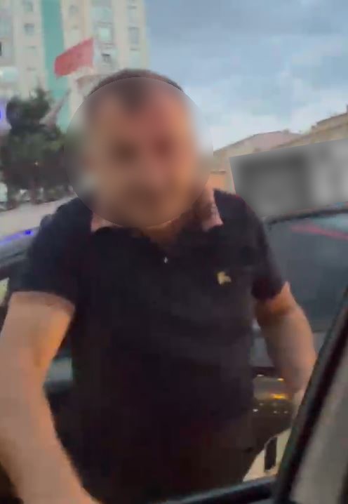 Esenyurt’ta yol vermeme kavgası kamerada